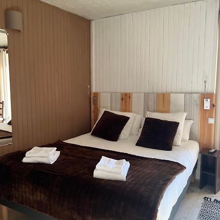 Le Prieure Hotel Uvernet-Fours Kültér fotó