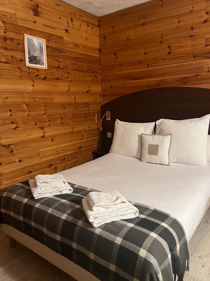 Le Prieure Hotel Uvernet-Fours Kültér fotó