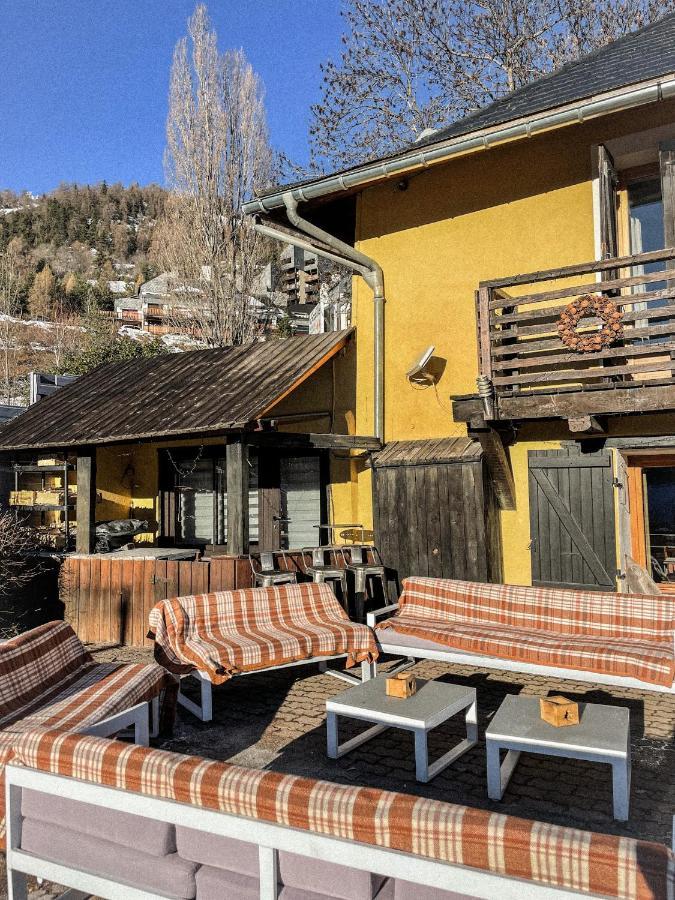 Le Prieure Hotel Uvernet-Fours Kültér fotó